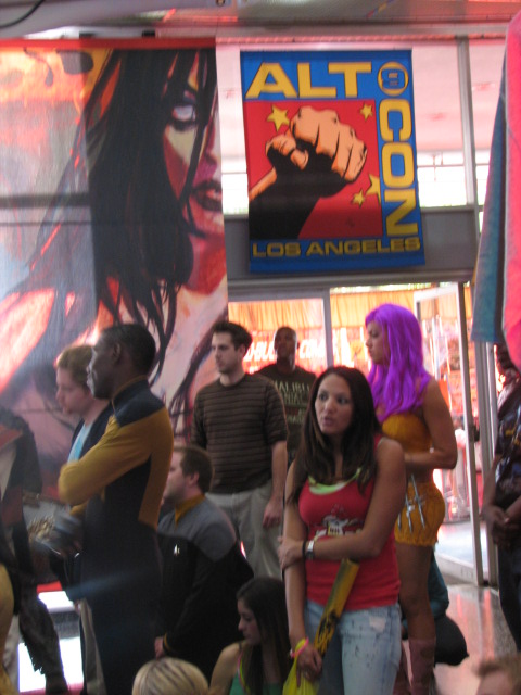 extras and banners
